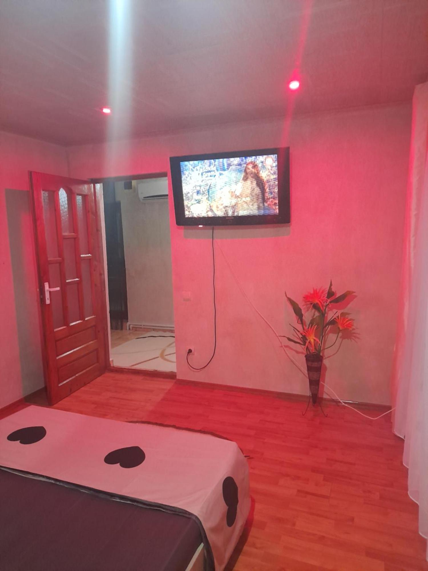 Cazare La Mare Patrascu Apartment Constanta Bilik gambar